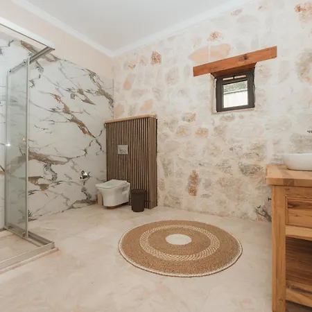 Stone Luxury Kabak Vila *